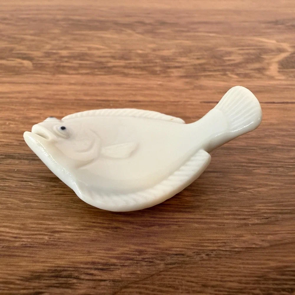 Vintage Joyce Chen Flounder Fish Chopstick Rests, Set of 4 Porcelain (Japan)